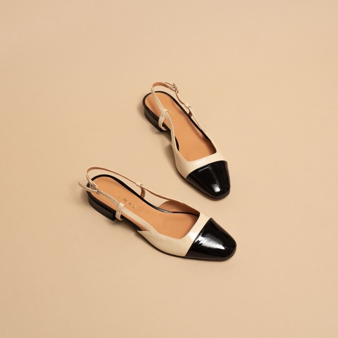 Ballerines ouvertes  en cuir vernis noir et beige