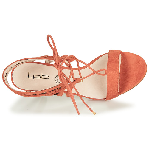 Les Petites Bombes - MACHA - Corail