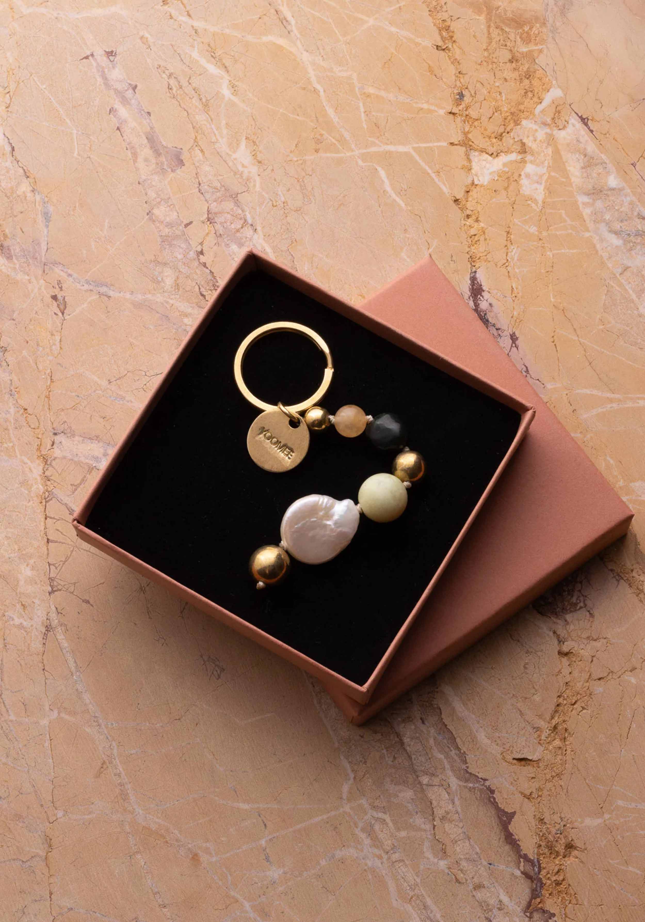 YOOMEE Schlüsselanhänger Stone Pendant Jamila Meadow