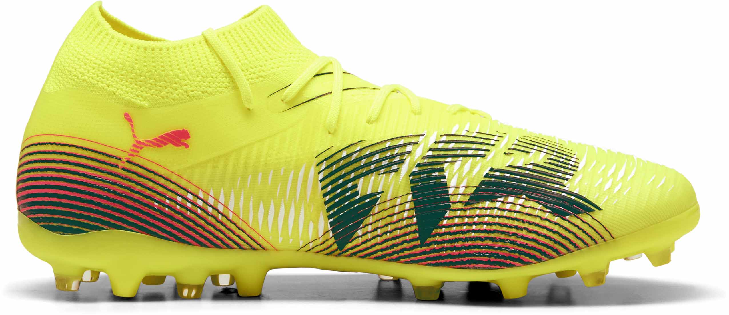 Future 8 Match MG Yellow Alert/PUMA Black/Sun Struck