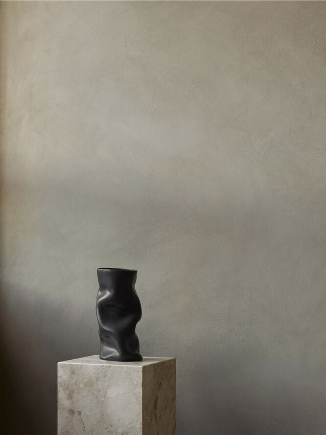 Audo Copenhagen Collapse Vase, 30, Black