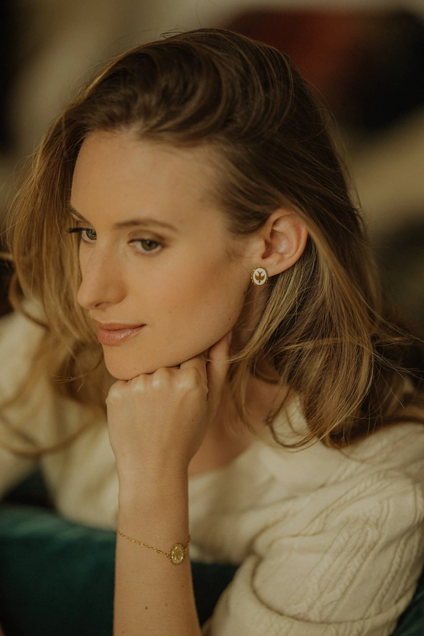 THÉMIS - Bracelet colombe émaillé doré à l'or fin | Doré