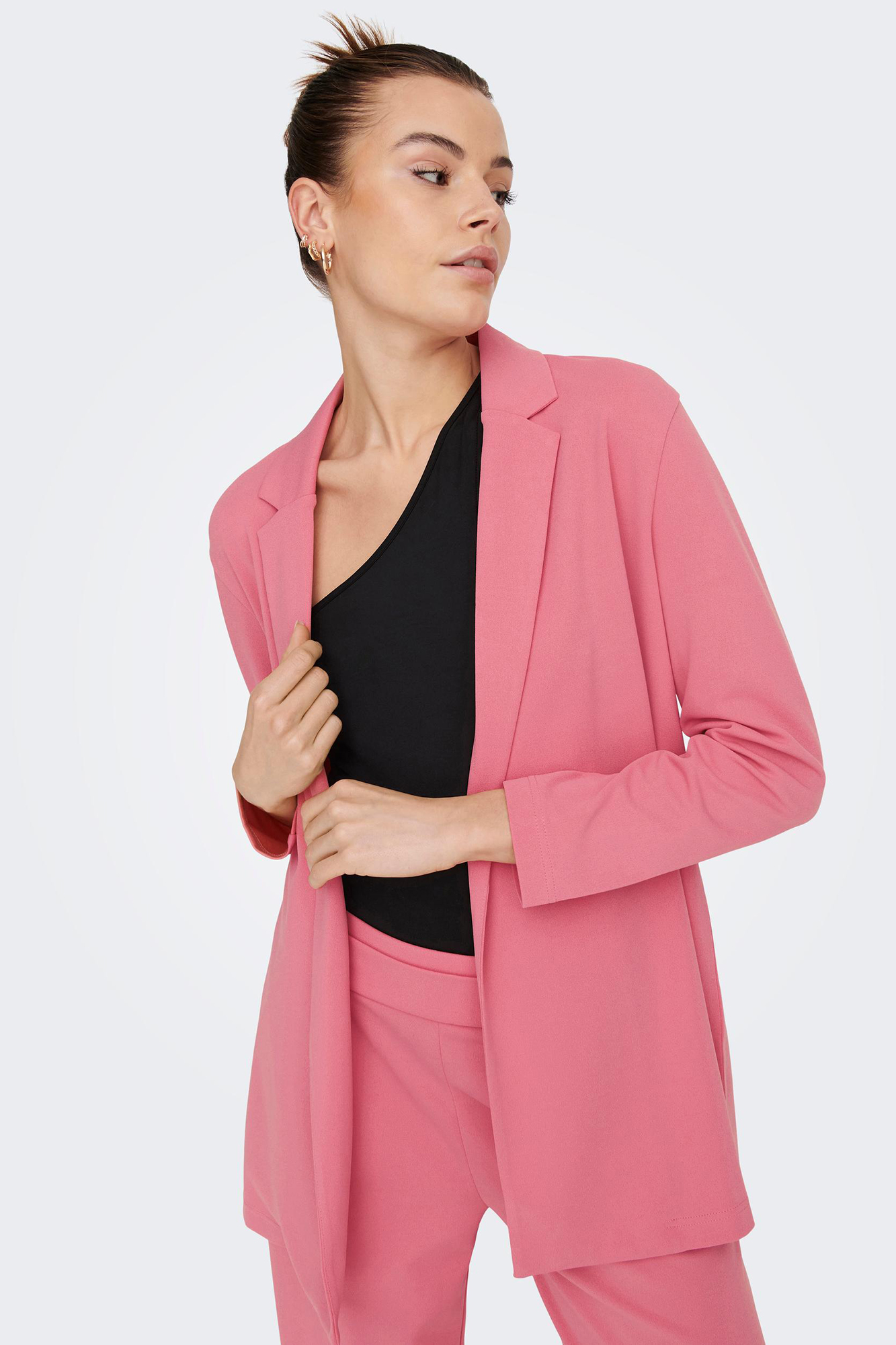 Blazer fluido com mangas compridas
