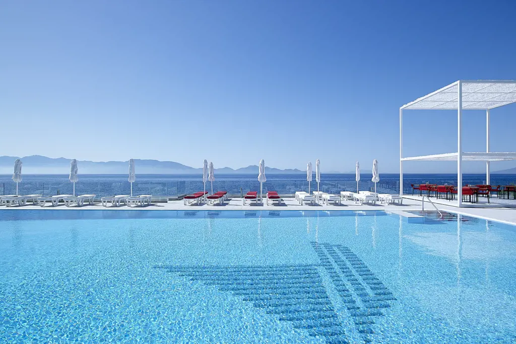 Dimitra Beach Hotel & Suites All Inclusive - Hotel