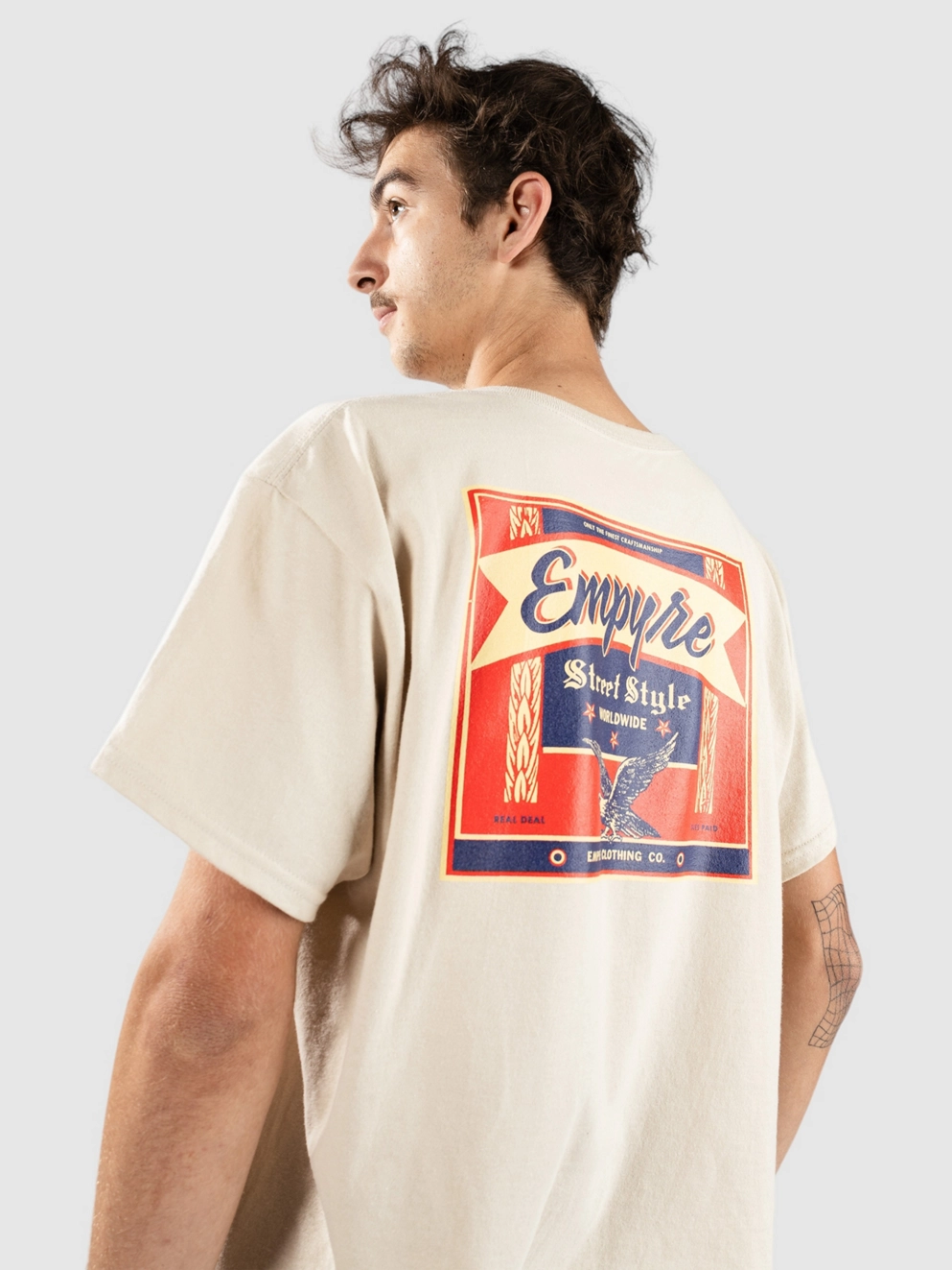 Empyre Street Style T-Shirt sand