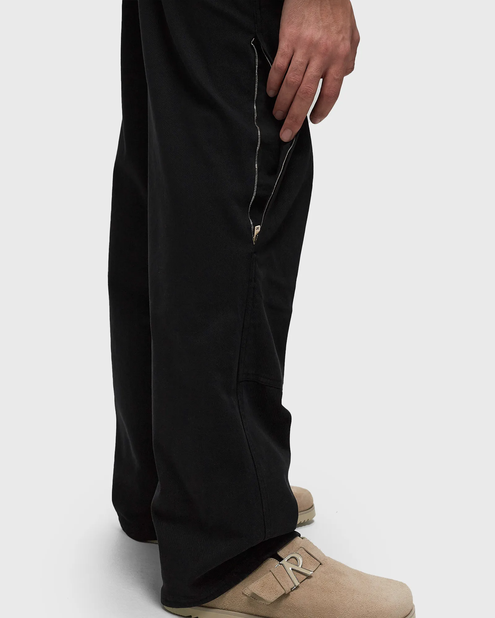 Represent UTILITY PANTS