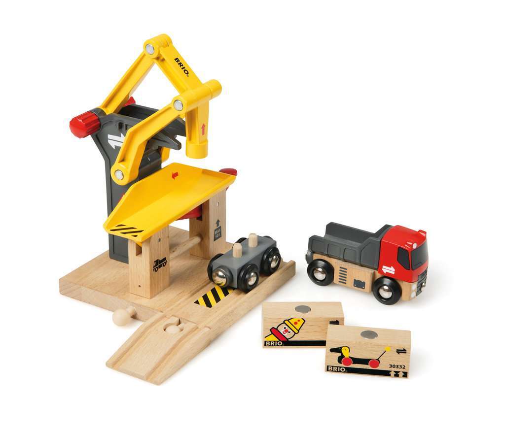 BRIO Spiel Frachtverladestation