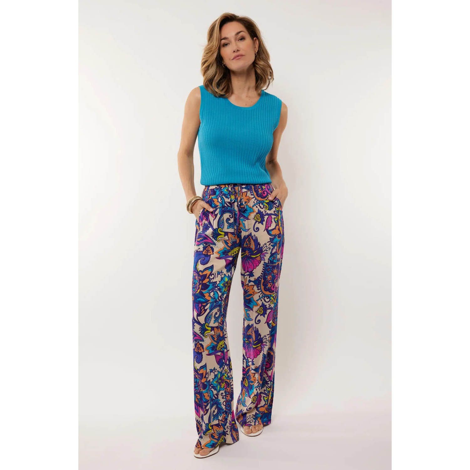 G-Maxx  Beria Broek