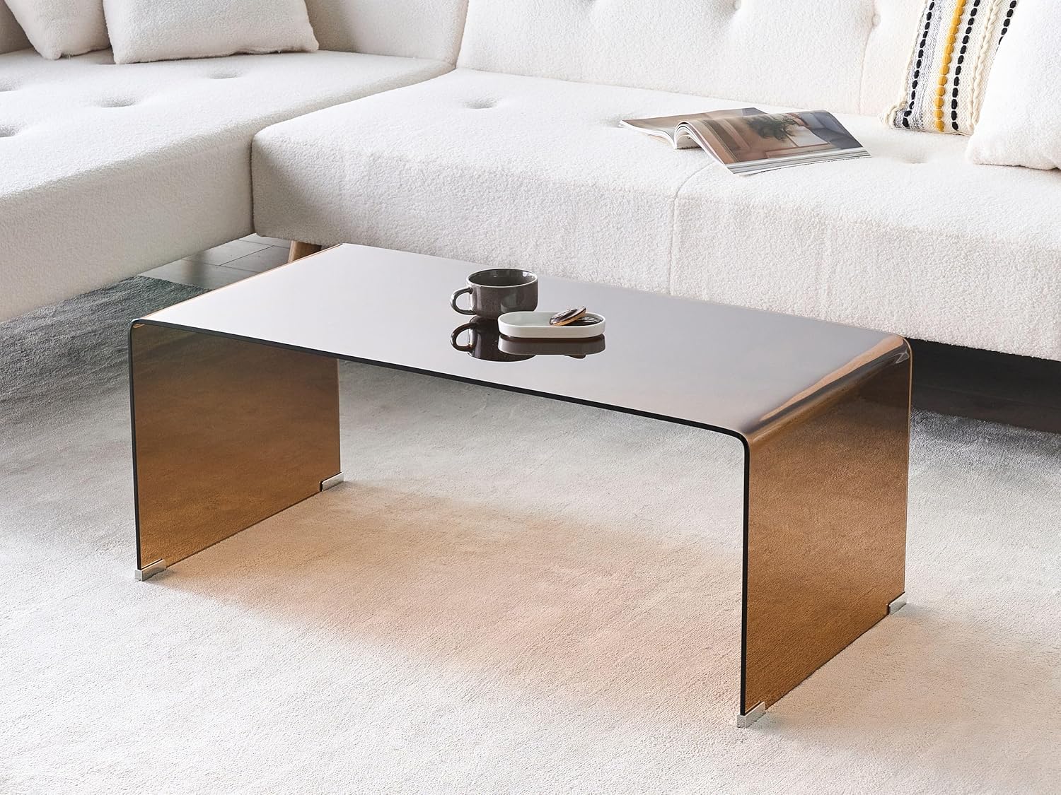 Beliani Minimalistischer Couchtisch transparent/braun Glas Kendall