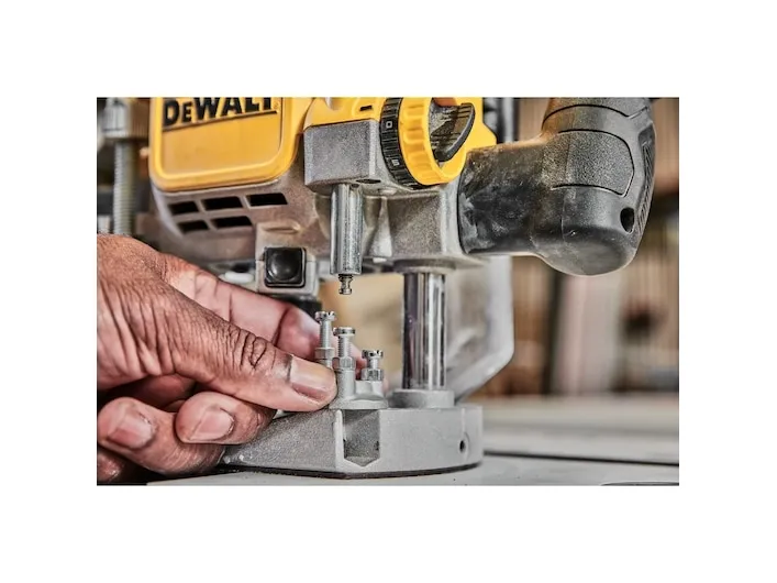 DEWALT ROUTER 2300W DWE625