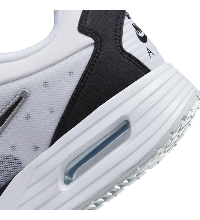 Nike Men Air Max Solo Sneakers
