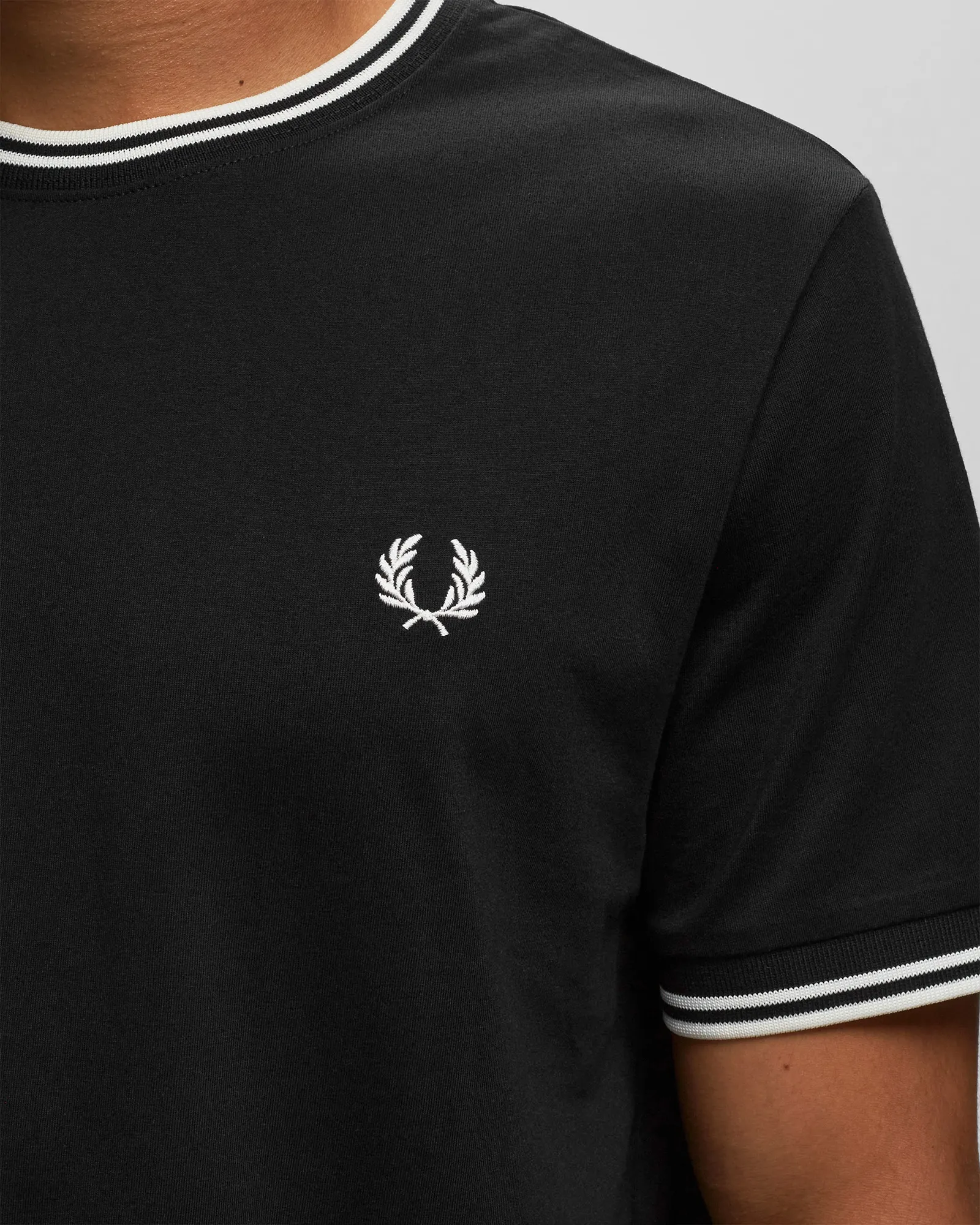 Fred Perry TWIN TIPPED T-SHIRT