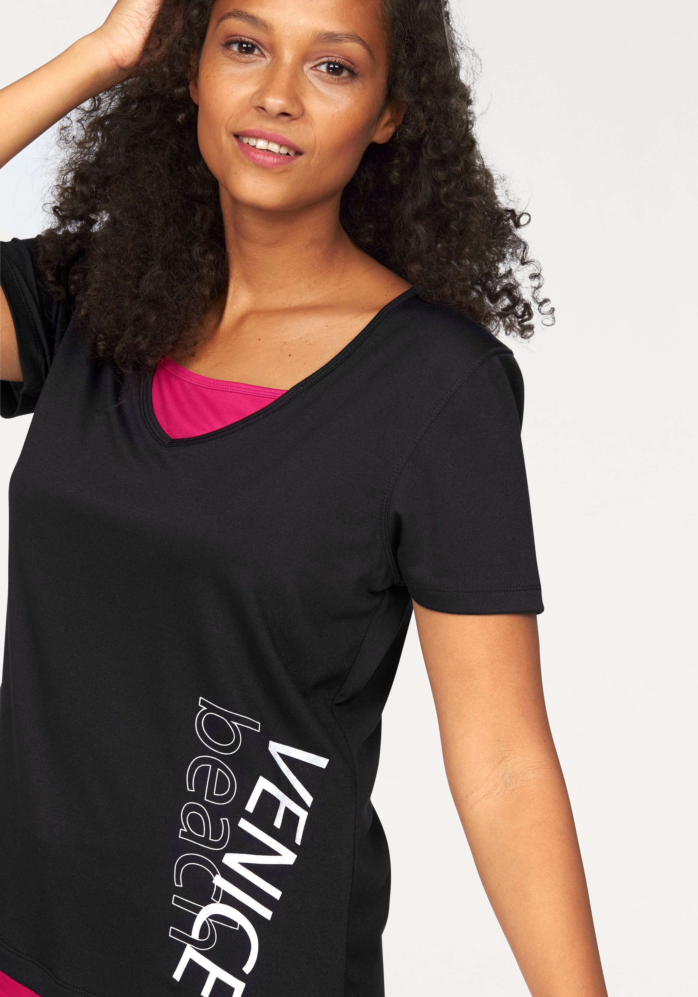 Venice Beach Funktionsshirt , figurbetonende Passform,  V-Ausschnitt,  schnelltrocknend