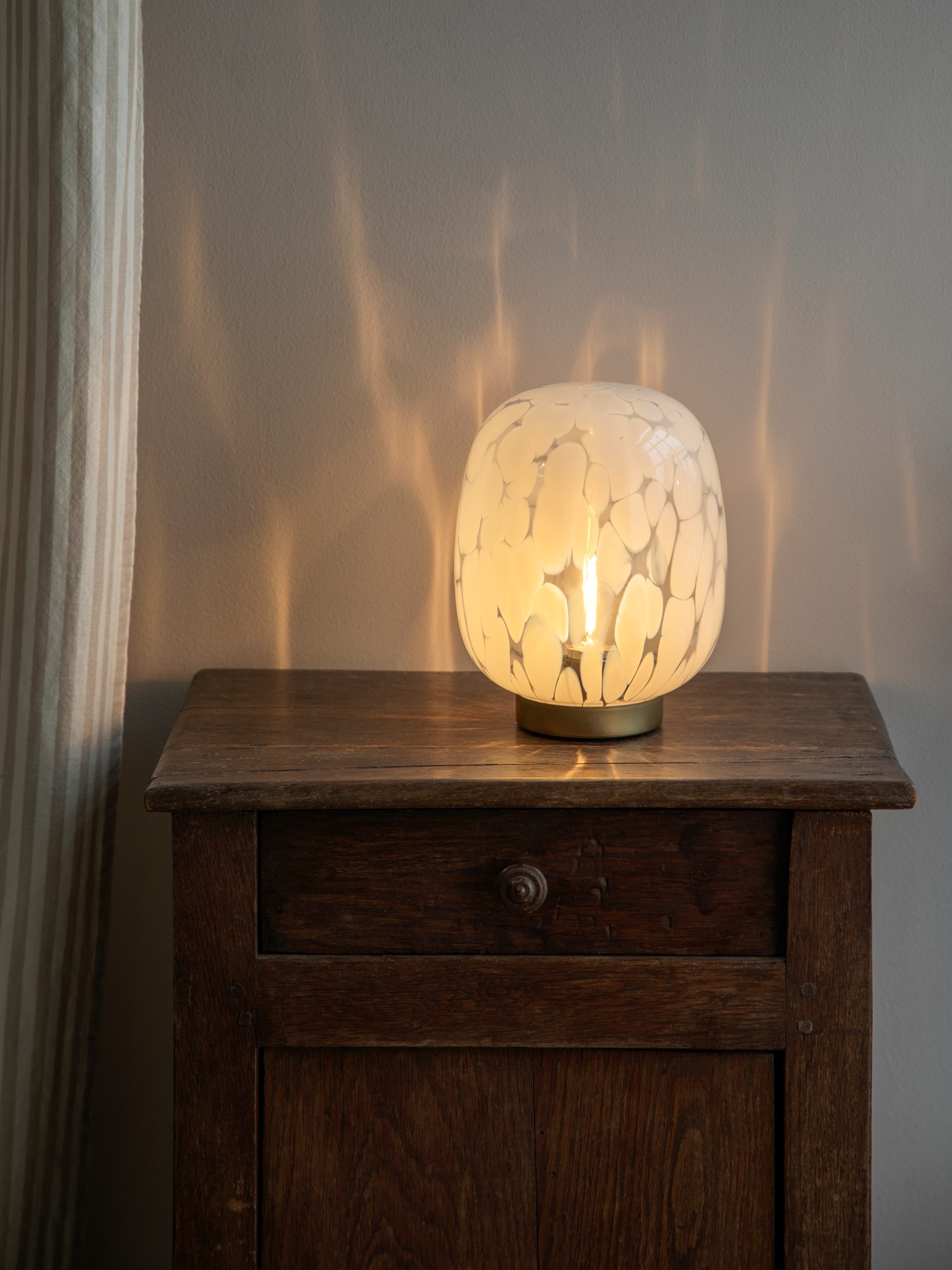 LED-bordlampe | Glas. 15,6 x 20 cm. | White
