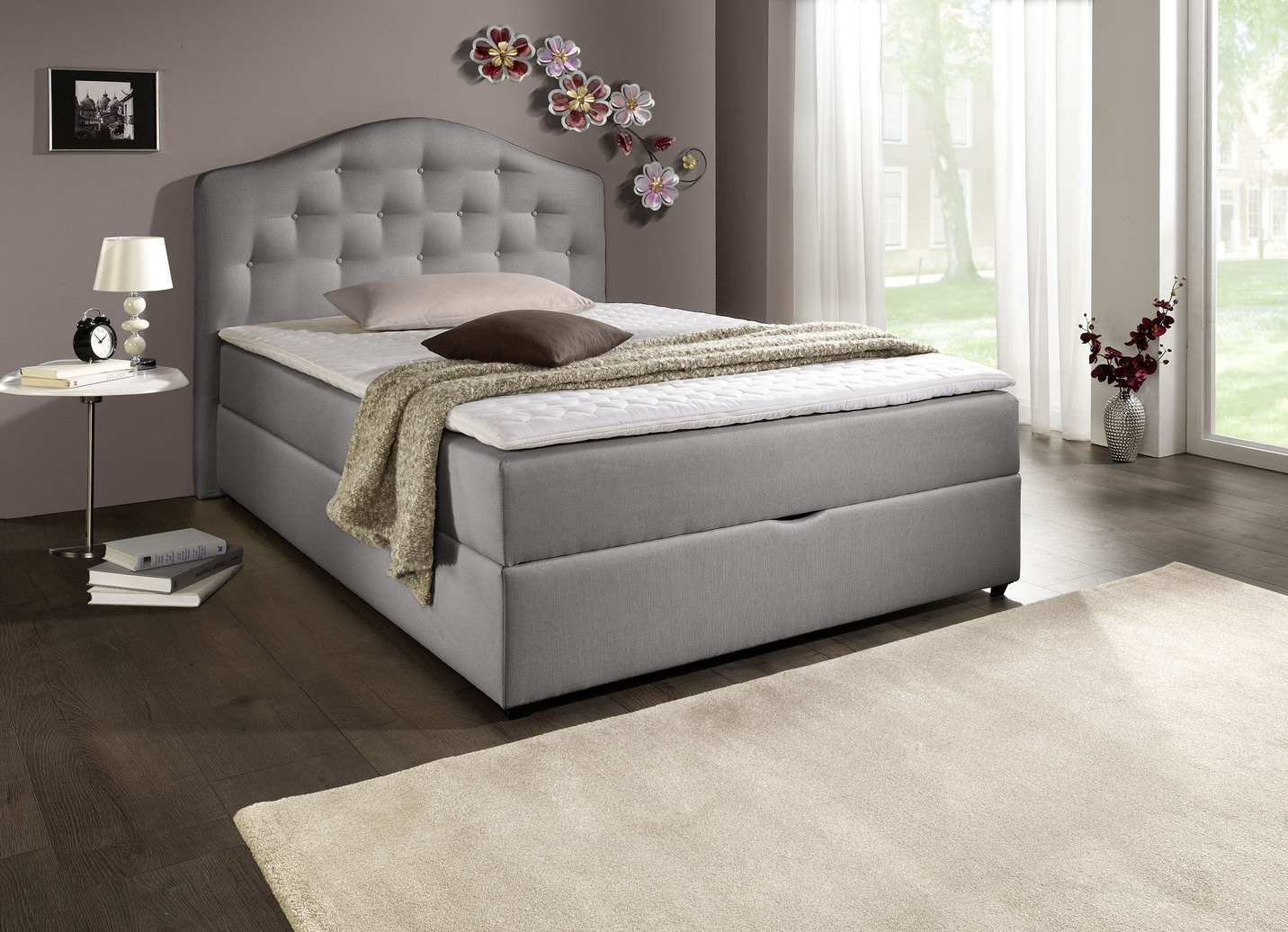 Boxspringbett mit Bettkasten und Kaltschaumtopper