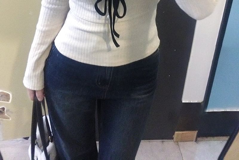 Dreamkura - Set: Top met lange mouwen en ronde hals van ribtricot + hemdje met strik