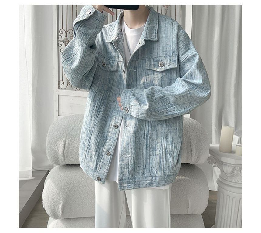 Andrei - Gewassen denimjas met kraag en knopen