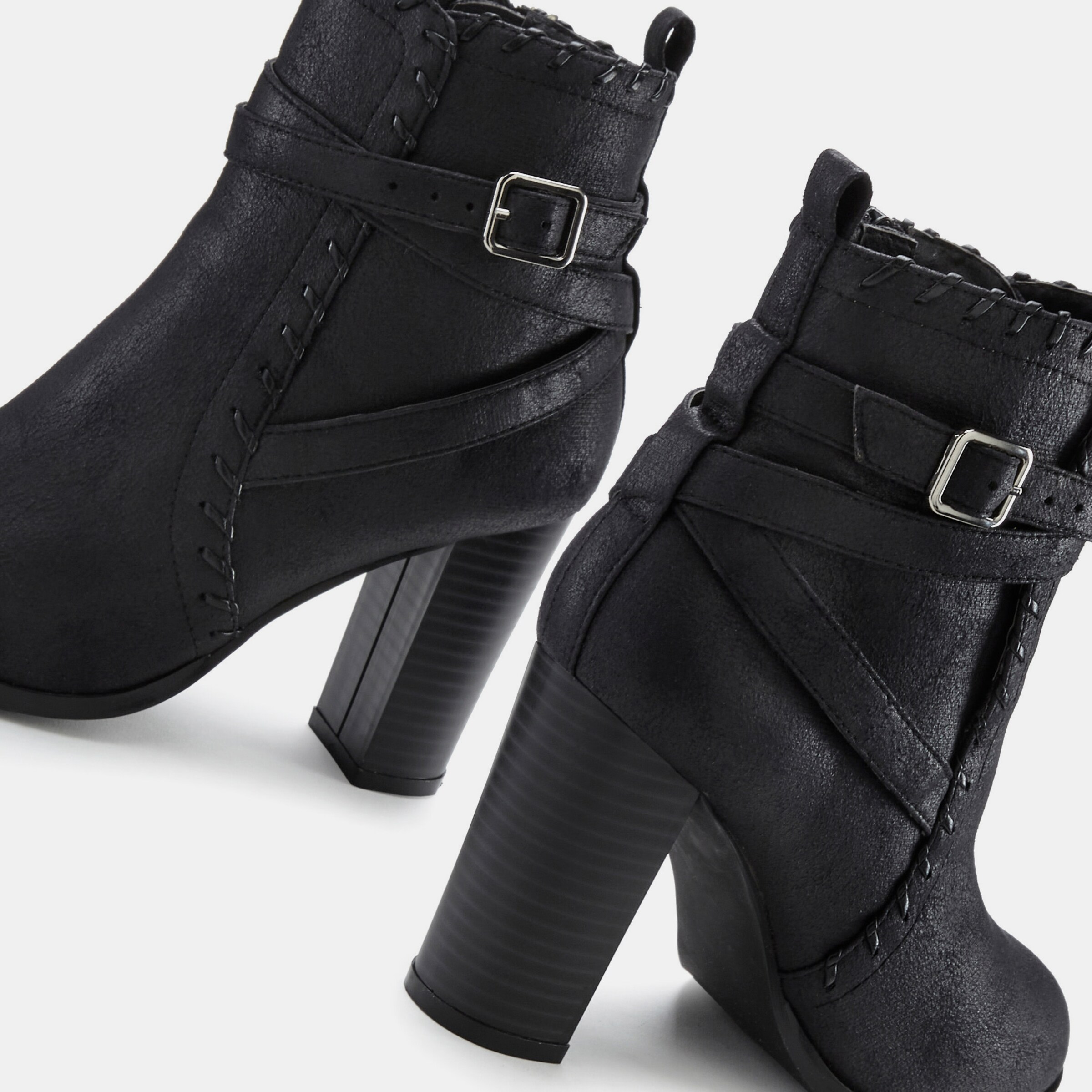 High-Heel-Stiefelette