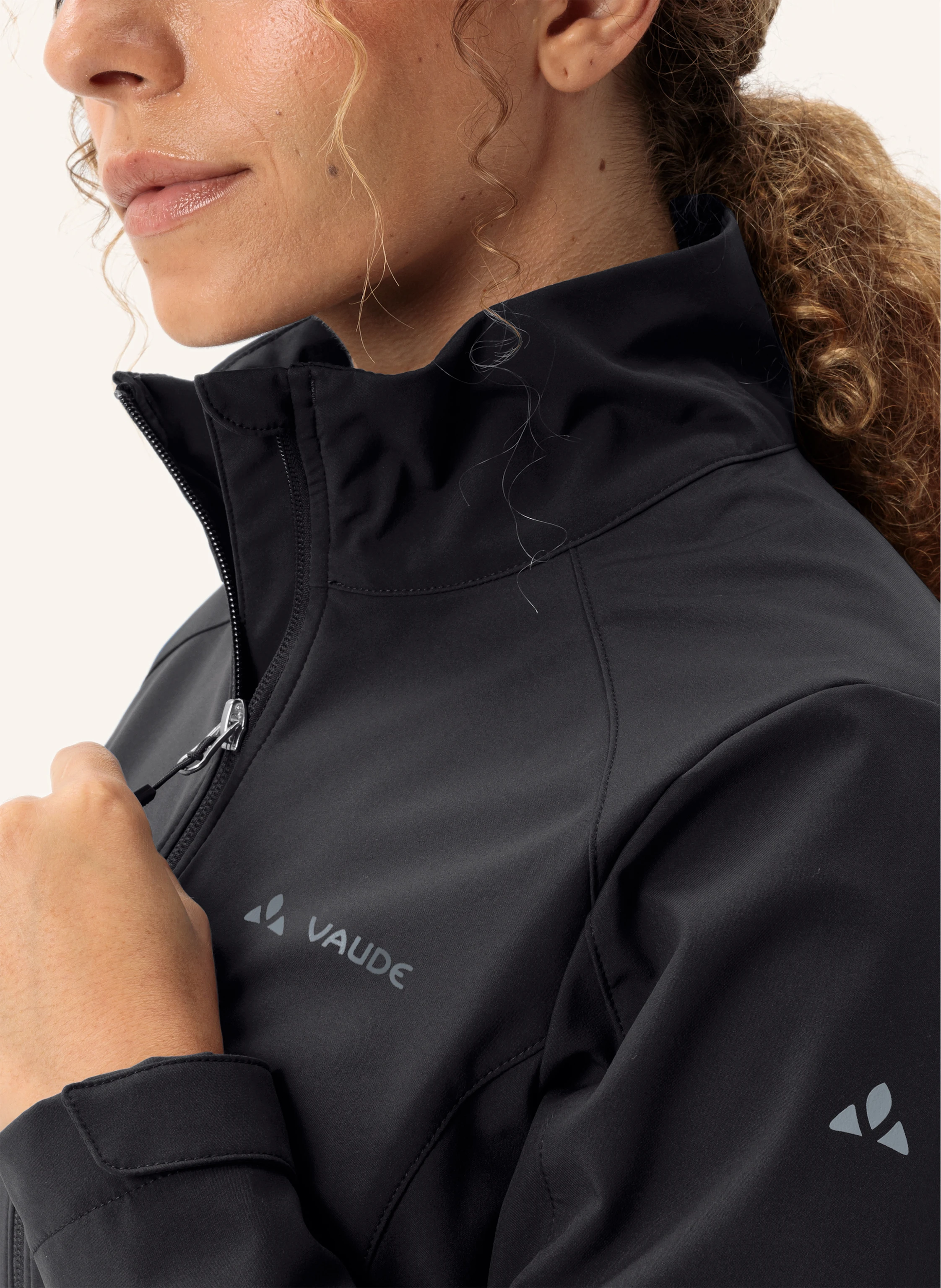 VAUDE Softshell-Jacke WHURRICANE J IV