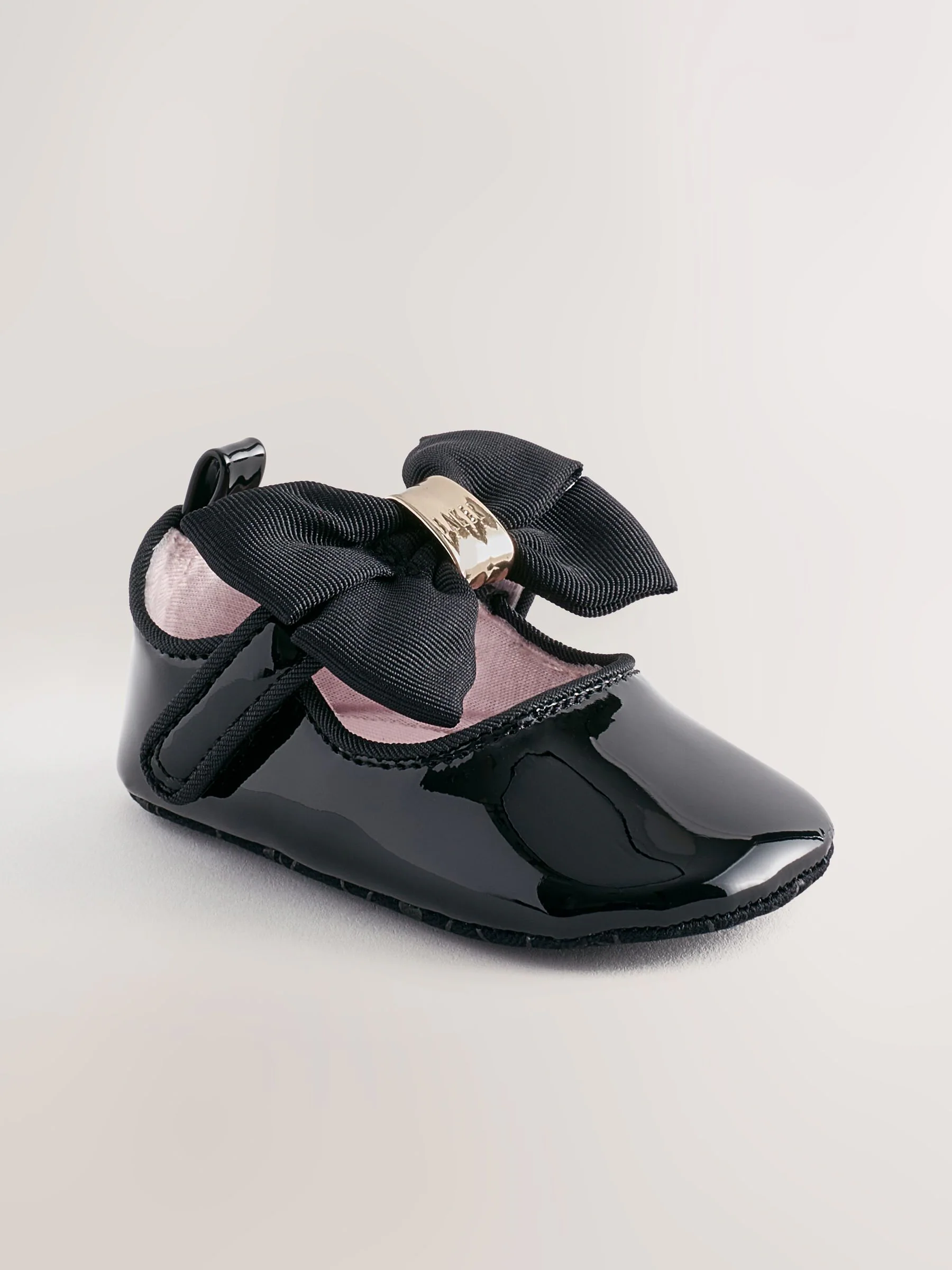 Zwart lak - Baker by Ted Baker babyslofjes met strik voor meisjes