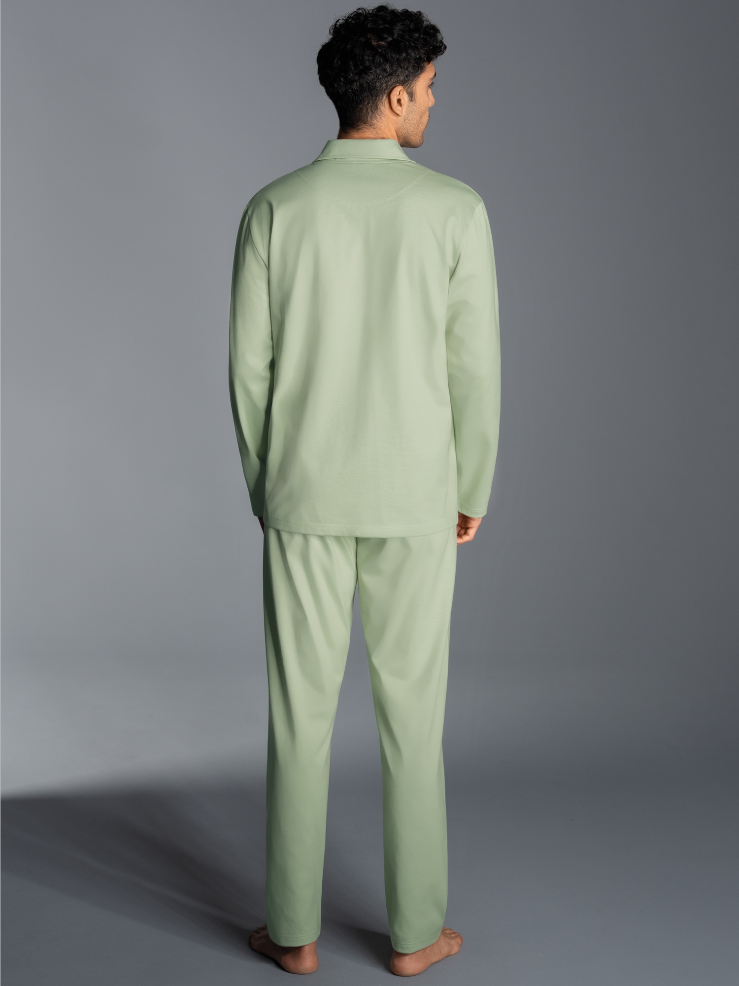 Schicker Schlafanzug mit elegantem Kragen und Knopfleiste Green tea
