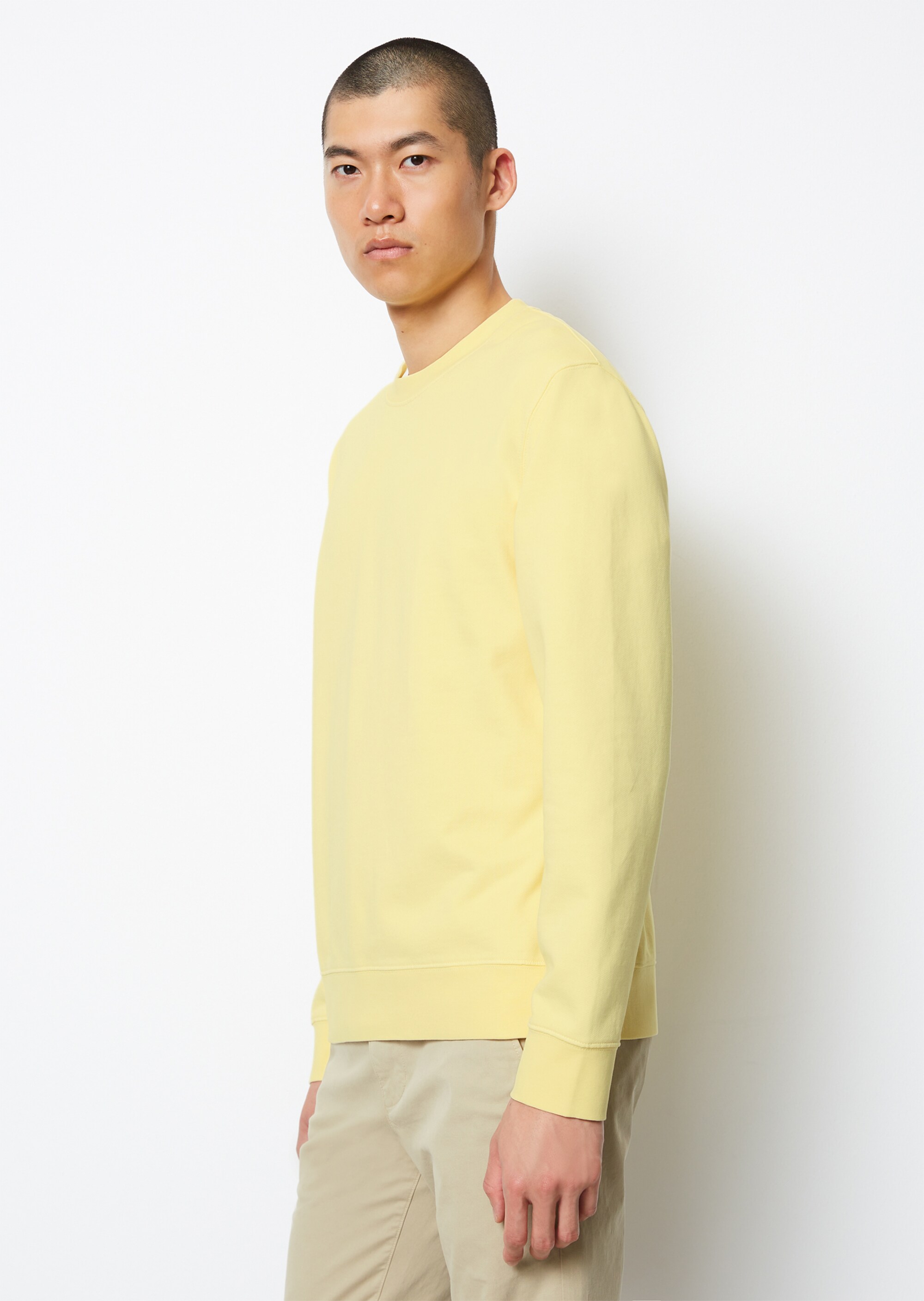 Sweatshirt regular mit rückseitiger Logo-Stickerei