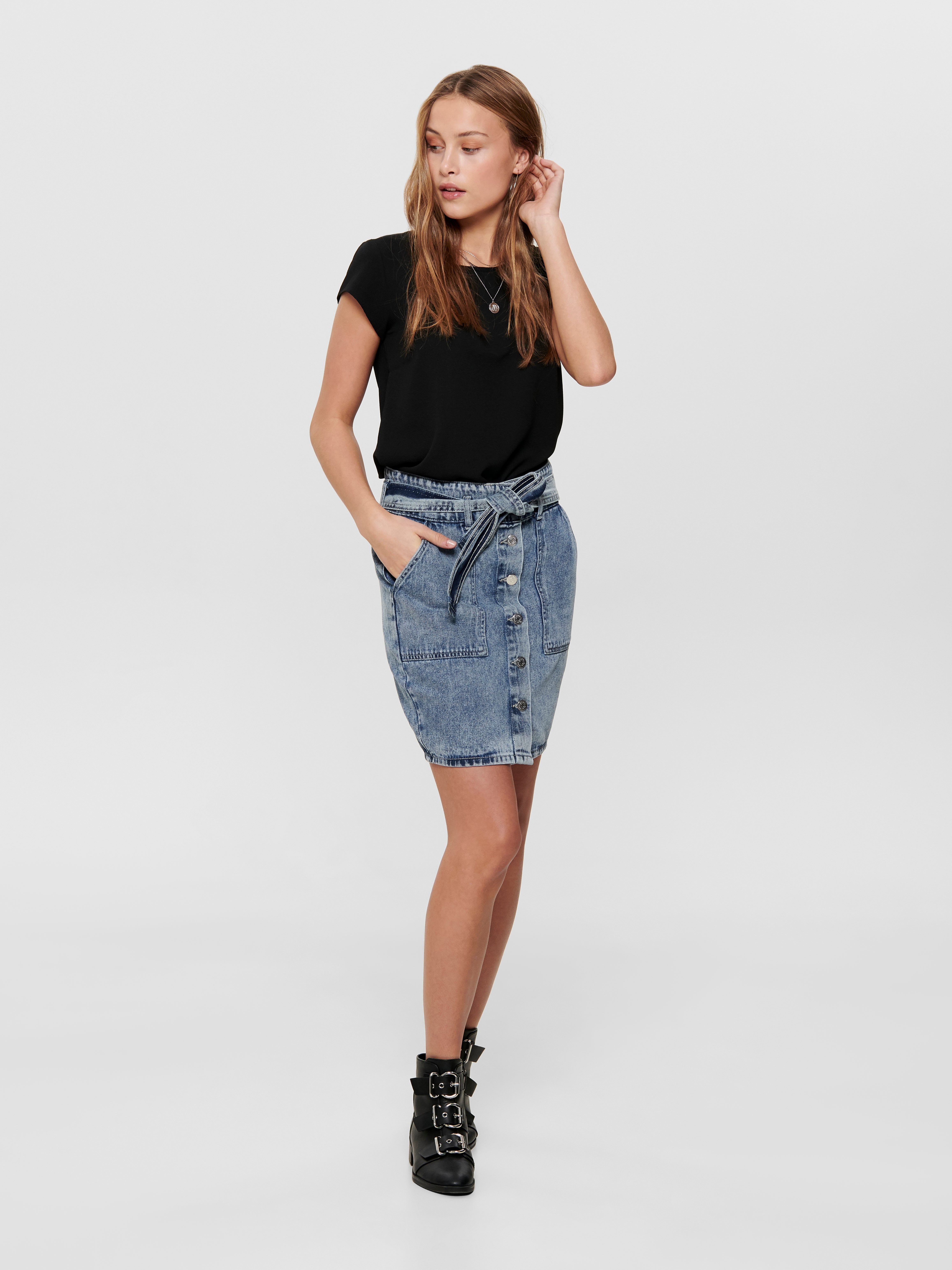 ONLNOVA Top Black