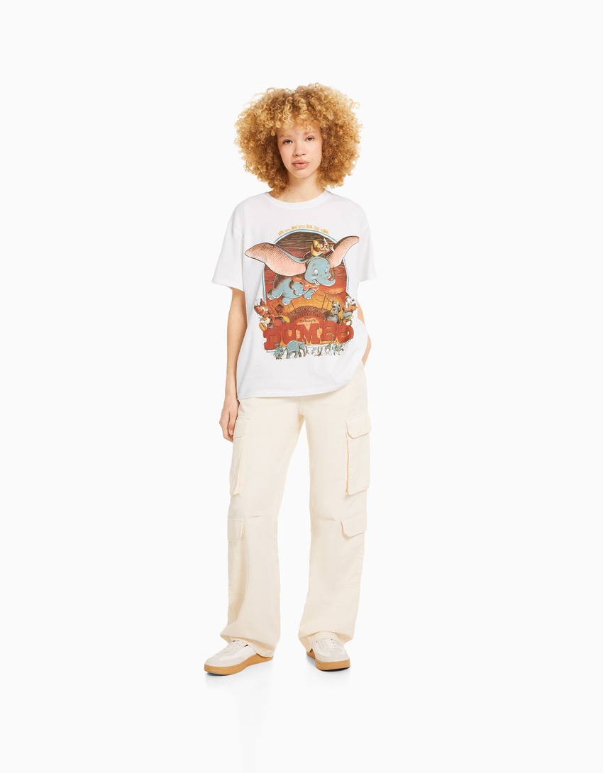 Camiseta de manga curta com estampa do Dumbo
