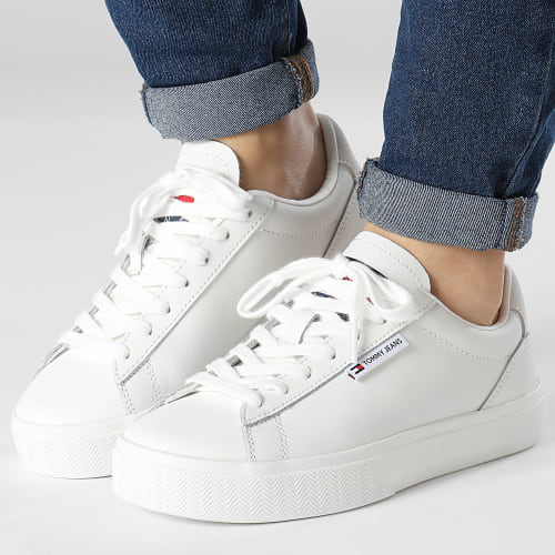 Baskets Femme Cuspole Sneaker Essential 2508 Ecru