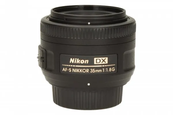 Objektiv Nikon AF-S DX Nikkor 35mm f/1.8G