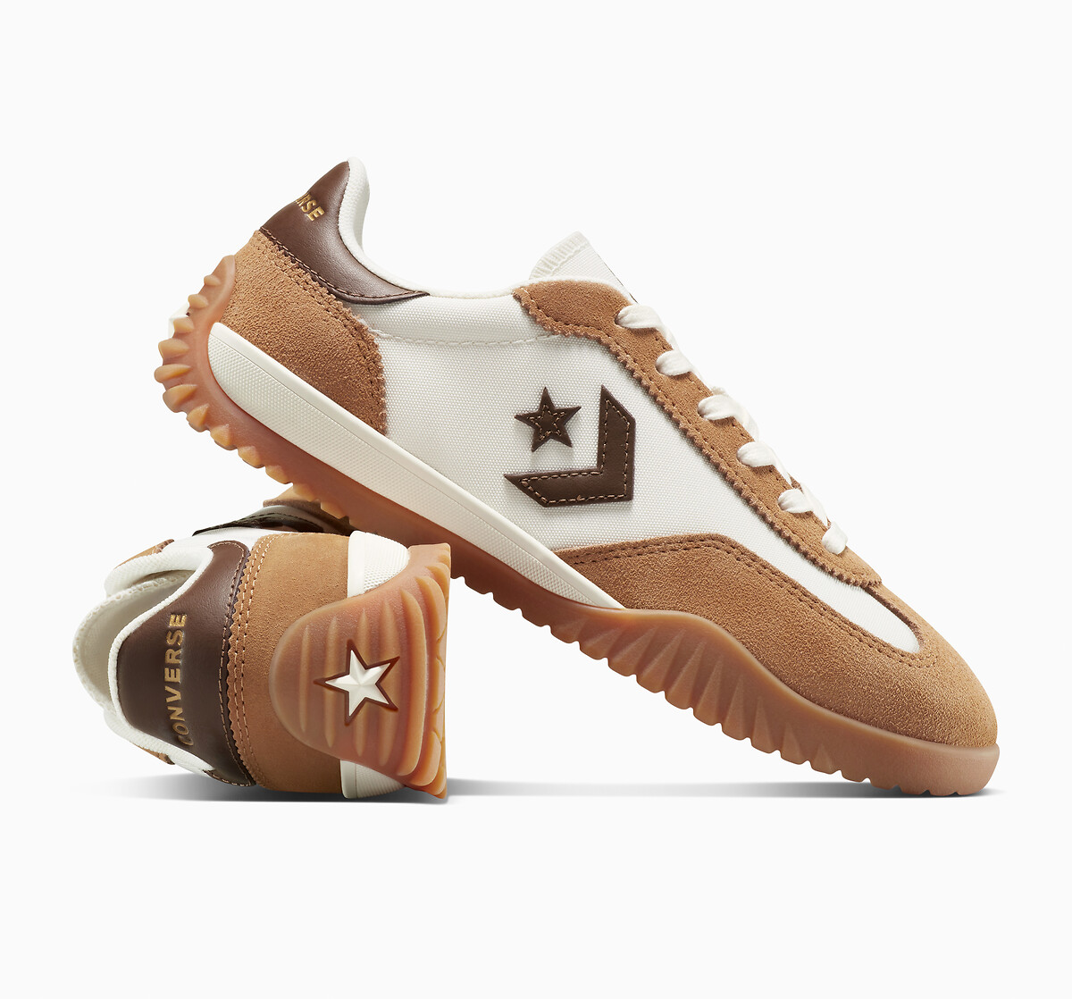 CONVERSE<br>Tênis Run Star Trainer Cor da Temporada