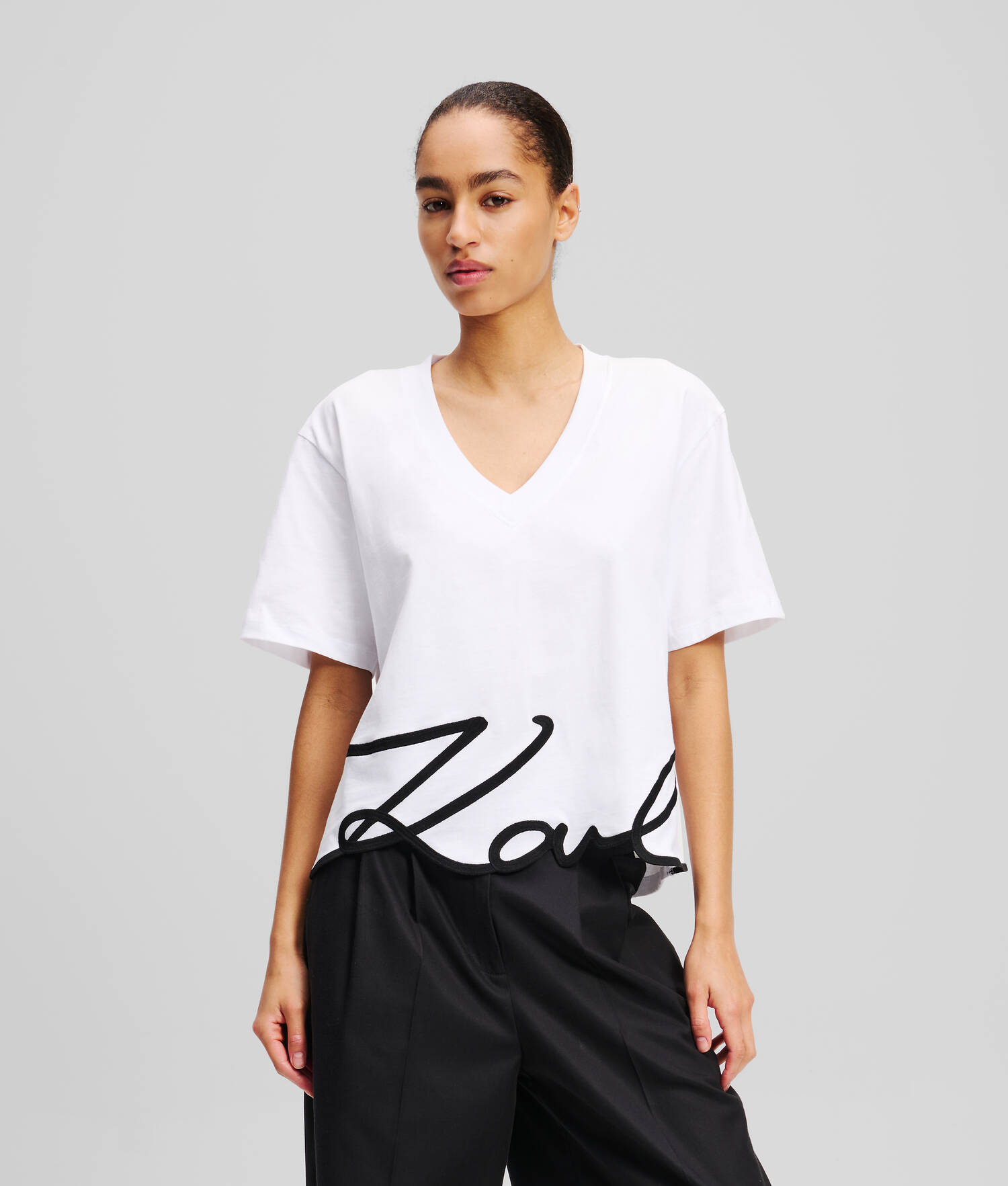 T-SHIRT COL EN V KARL SIGNATURE - Blanc