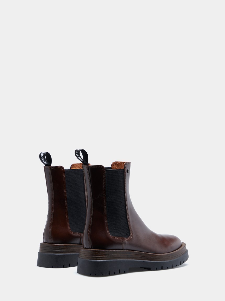 Botins chelsea em pele