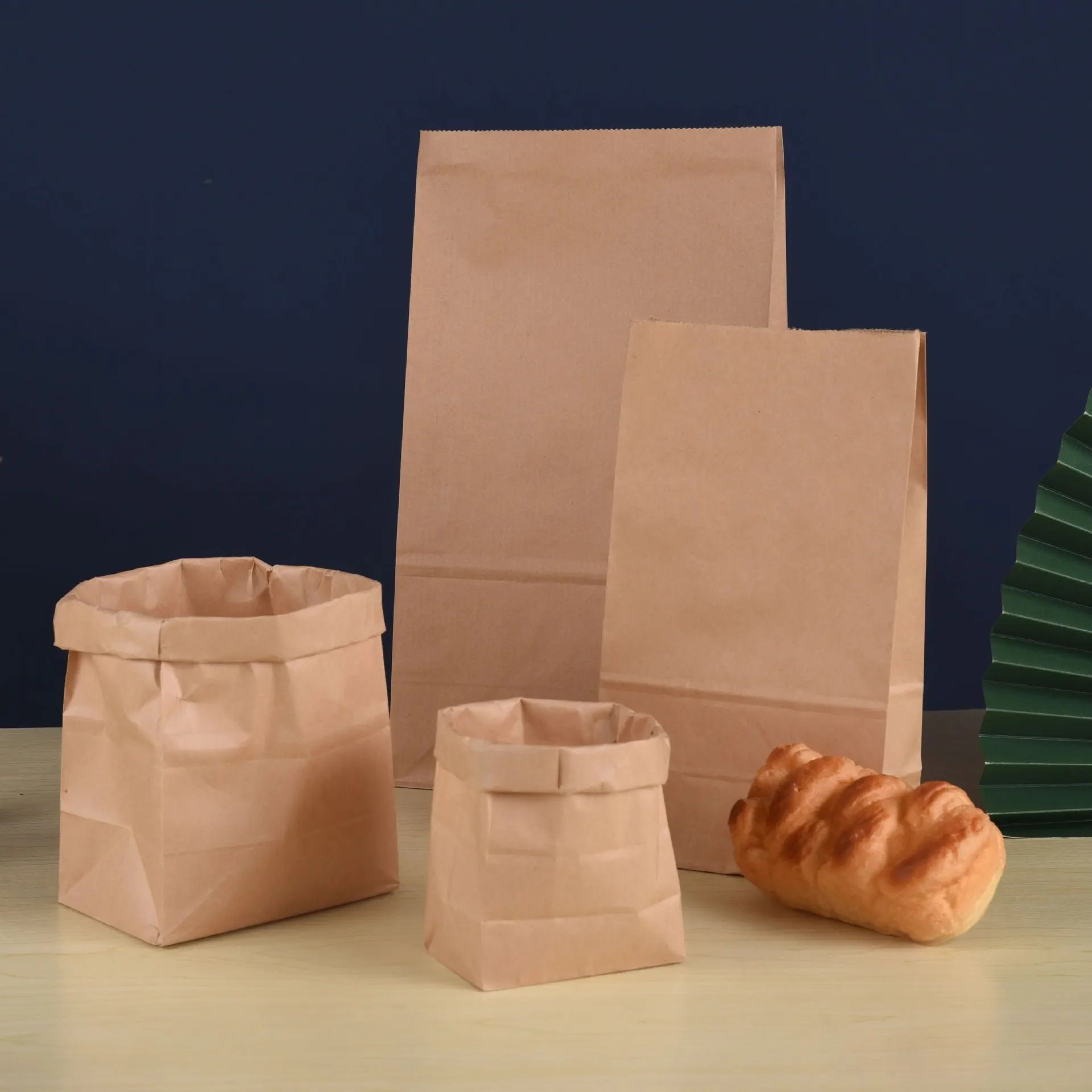(50er Set) 21x12cm Kraftpapier Tüten Brottüten DIY Geschenktasche Food Bags Papiertüten - Braun