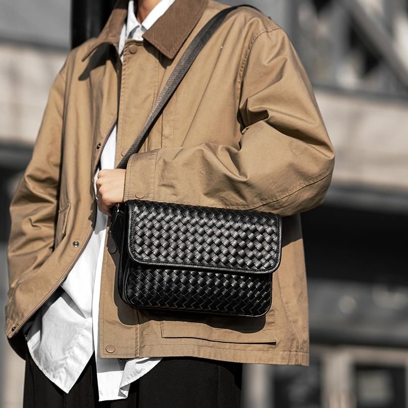 BagBuzz - Geweven klep crossbody tas