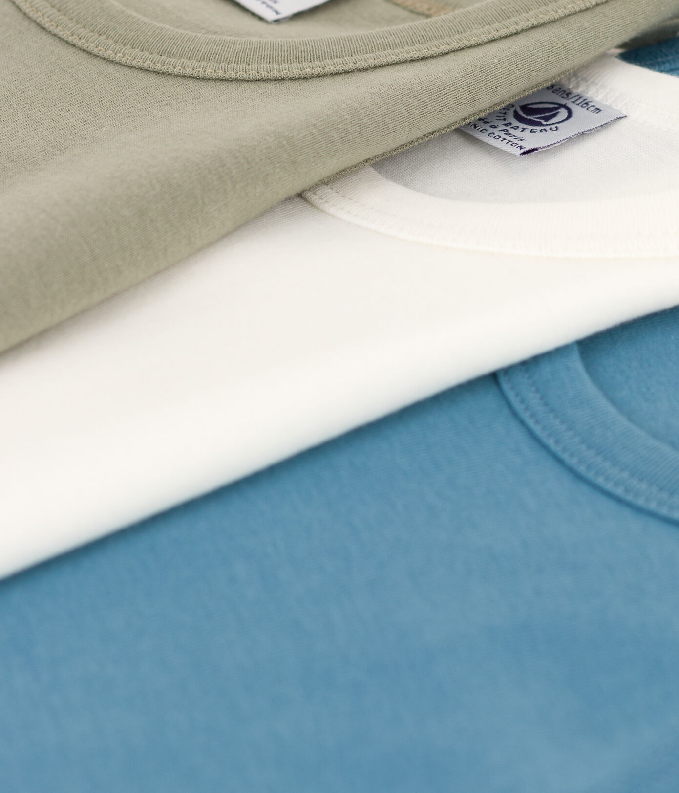 Lot de 3 débardeurs unis en coton petit garçon