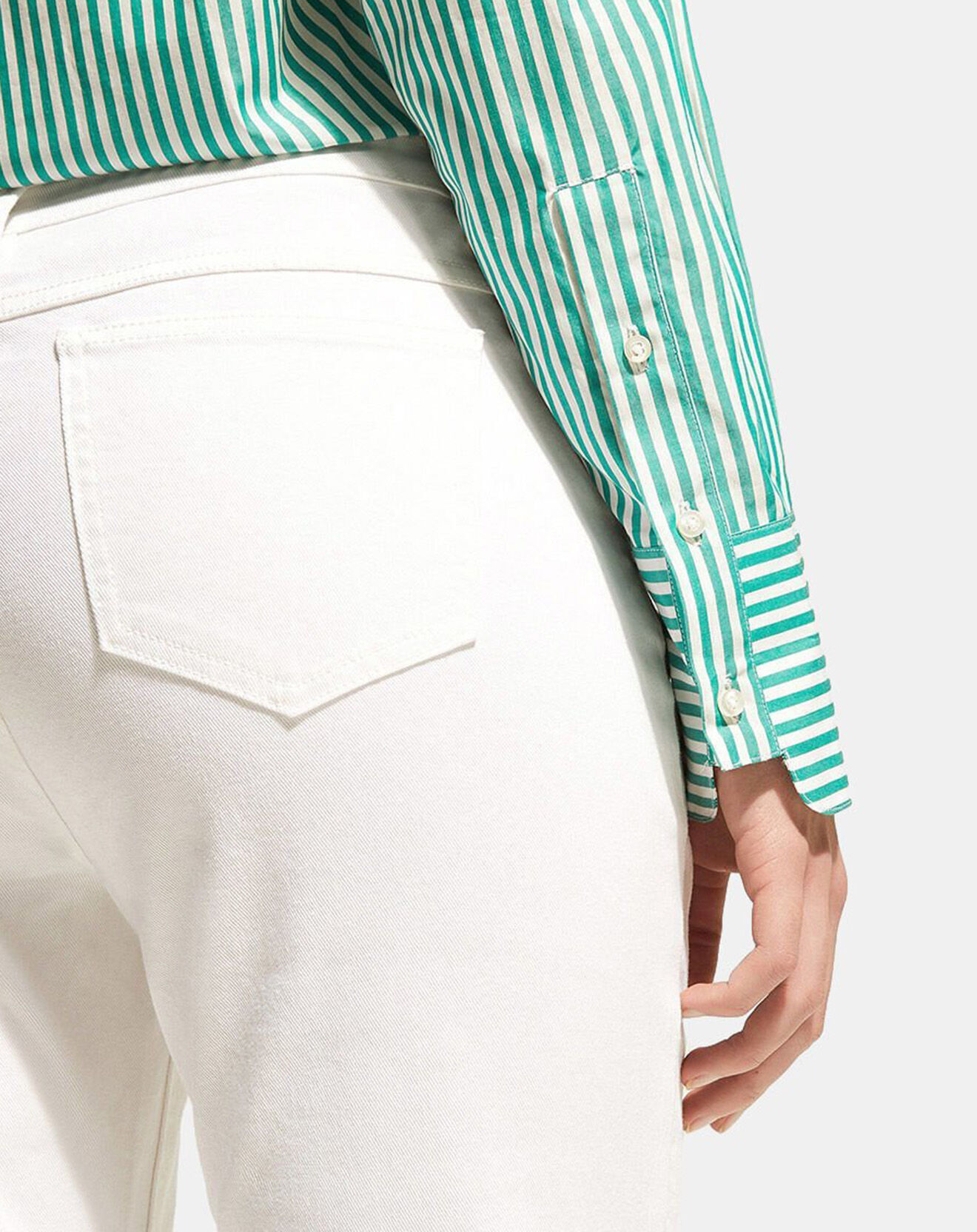 Galeries Lafayette Jean en Coton Bio Lregular blanc