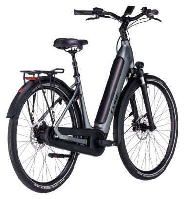 Vélo de Ville Électrique Cube Supreme Hybrid Pro 500 Easy Entry Shimano Nexus 8V 500 Wh 700 mm Gris Flash 2024