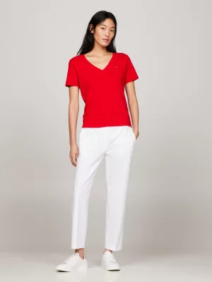 Camiseta Slim Fit com Decote em V e Textura Canelada