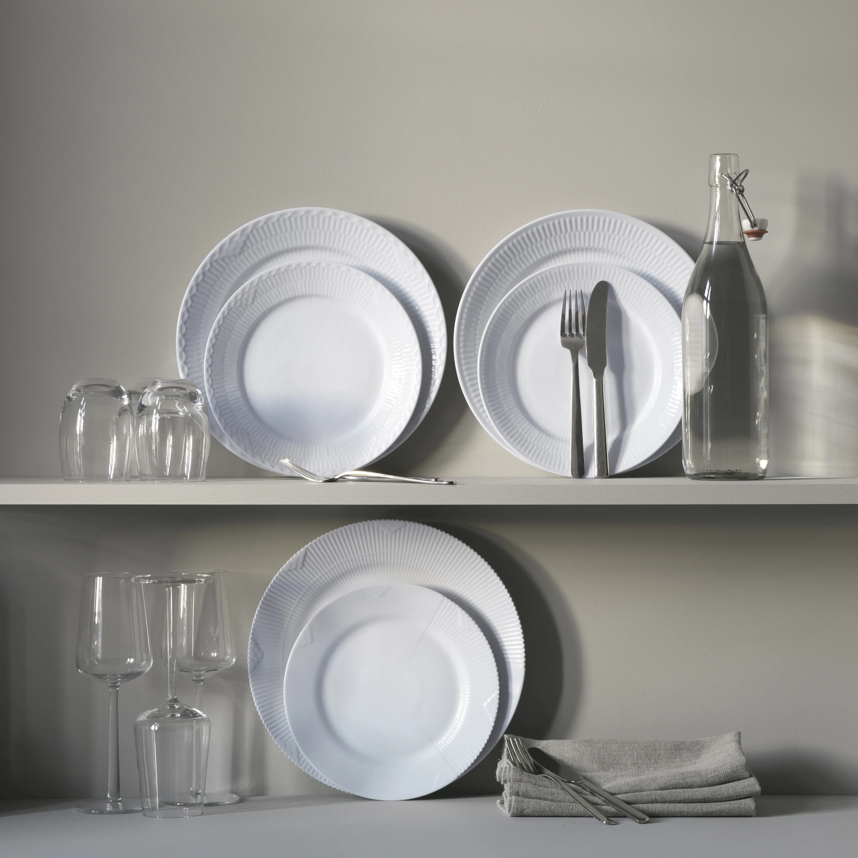 Royal Copenhagen Hvid Riflet Frokosttallerken - 2 stk.