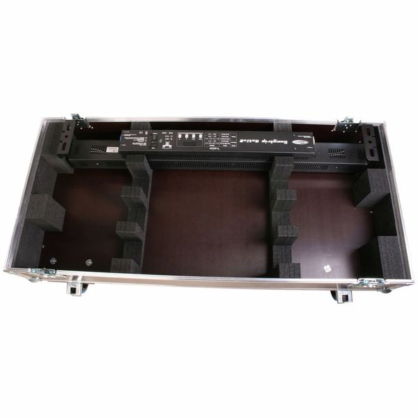 Thon Case 4x Showtec Sunstrip A.DMX