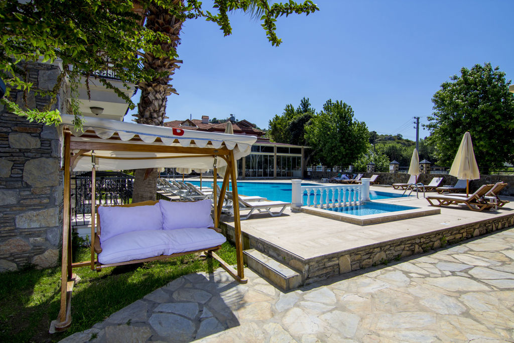 Fly & Go Basar Hotel Logies en ontbijt - Hotel