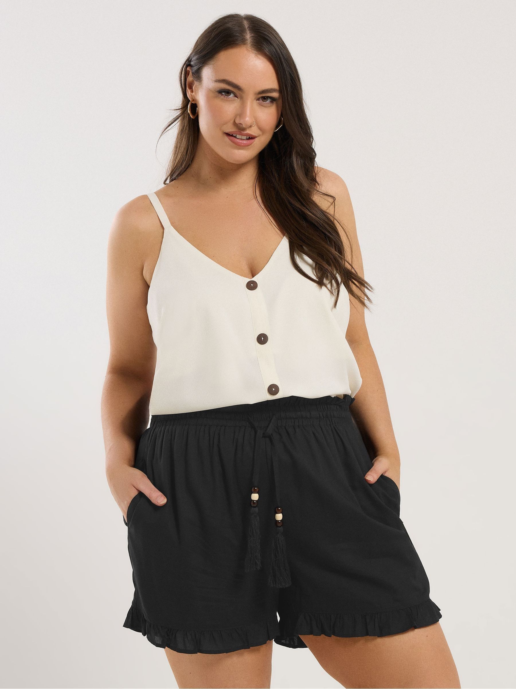 Zwart - Yours Curve Beaded Frill Shorts