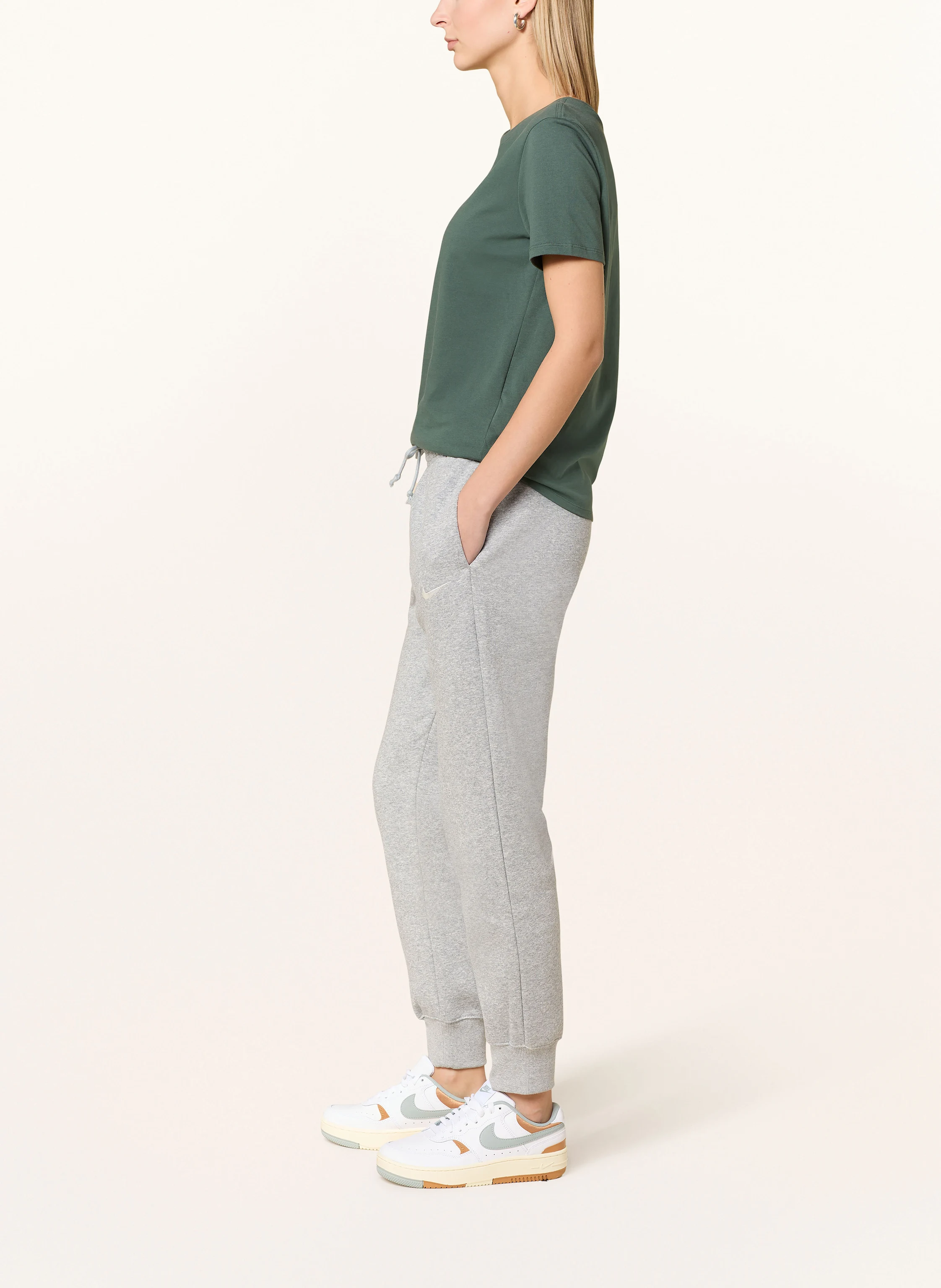 Nike Sweatpants SPORTSWEAR PHOENIX
