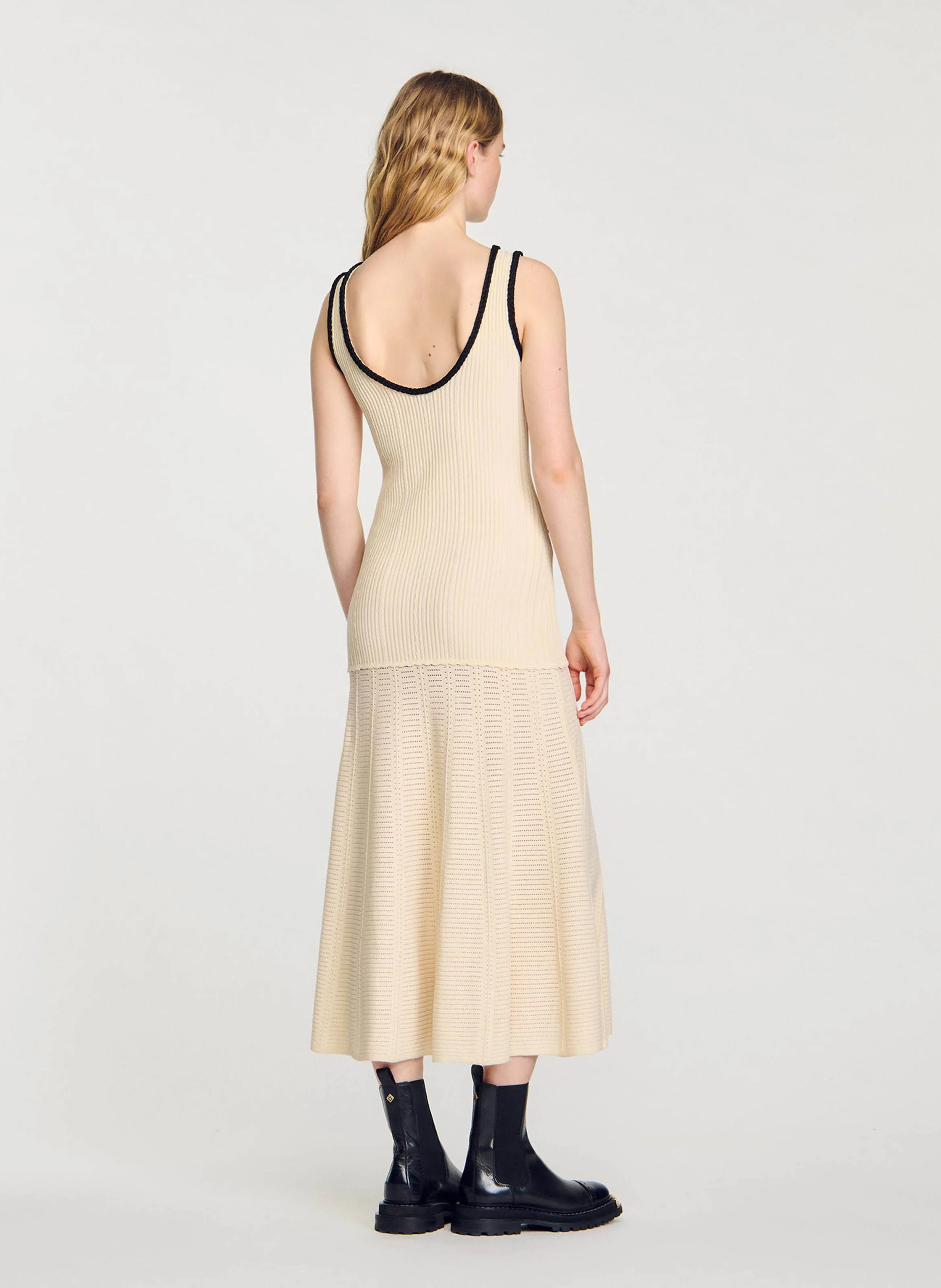 Robe longue évasée col rond en maille | Blanc