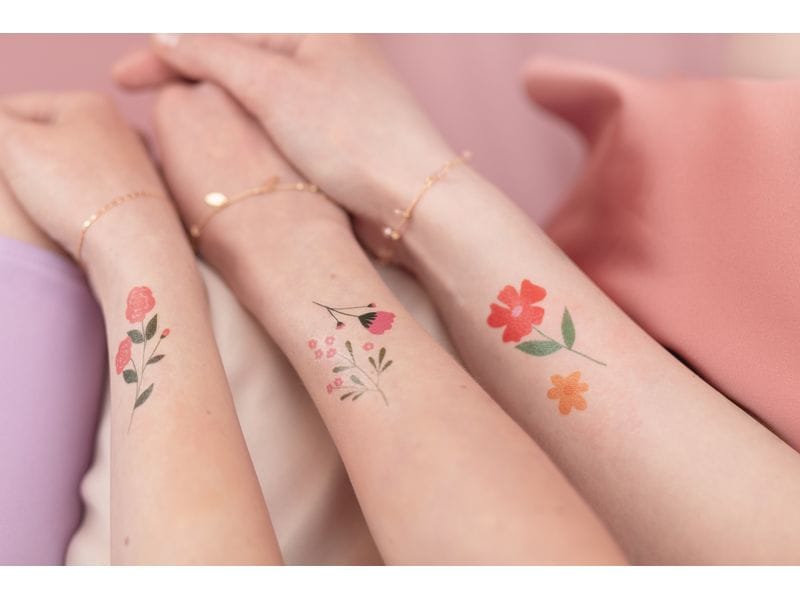 Partydeco Tattoo Set Blumen Temporäre Tattoos