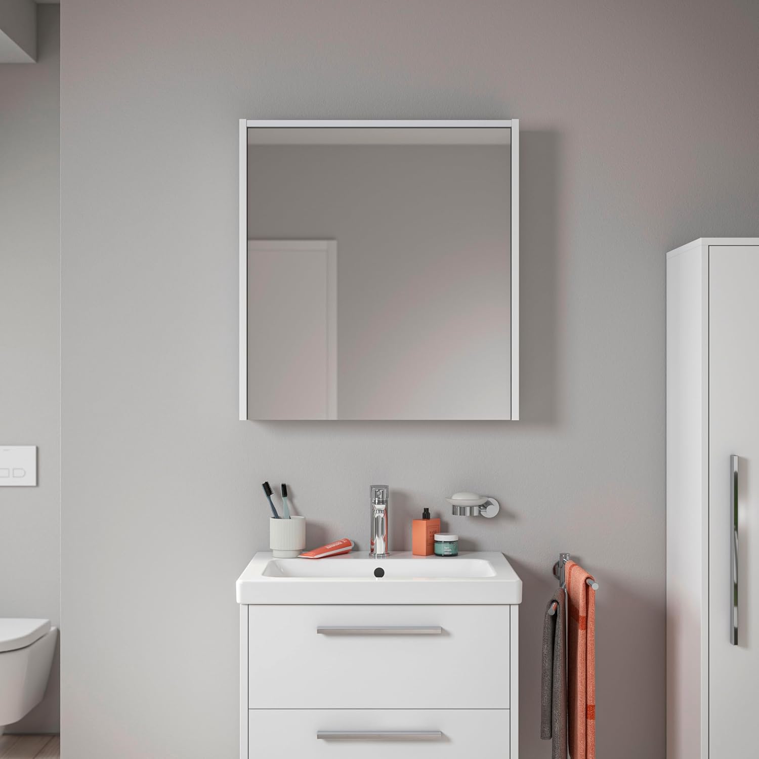 Duravit D-Code Spiegelschrank, Steckdose Typ F (EU, DE), 1 Tür mit Anschlag Links, LED-Lichtfeld Oben, 651x700mm, 5 W, DC7105L18180000, Farbe: weiß matt