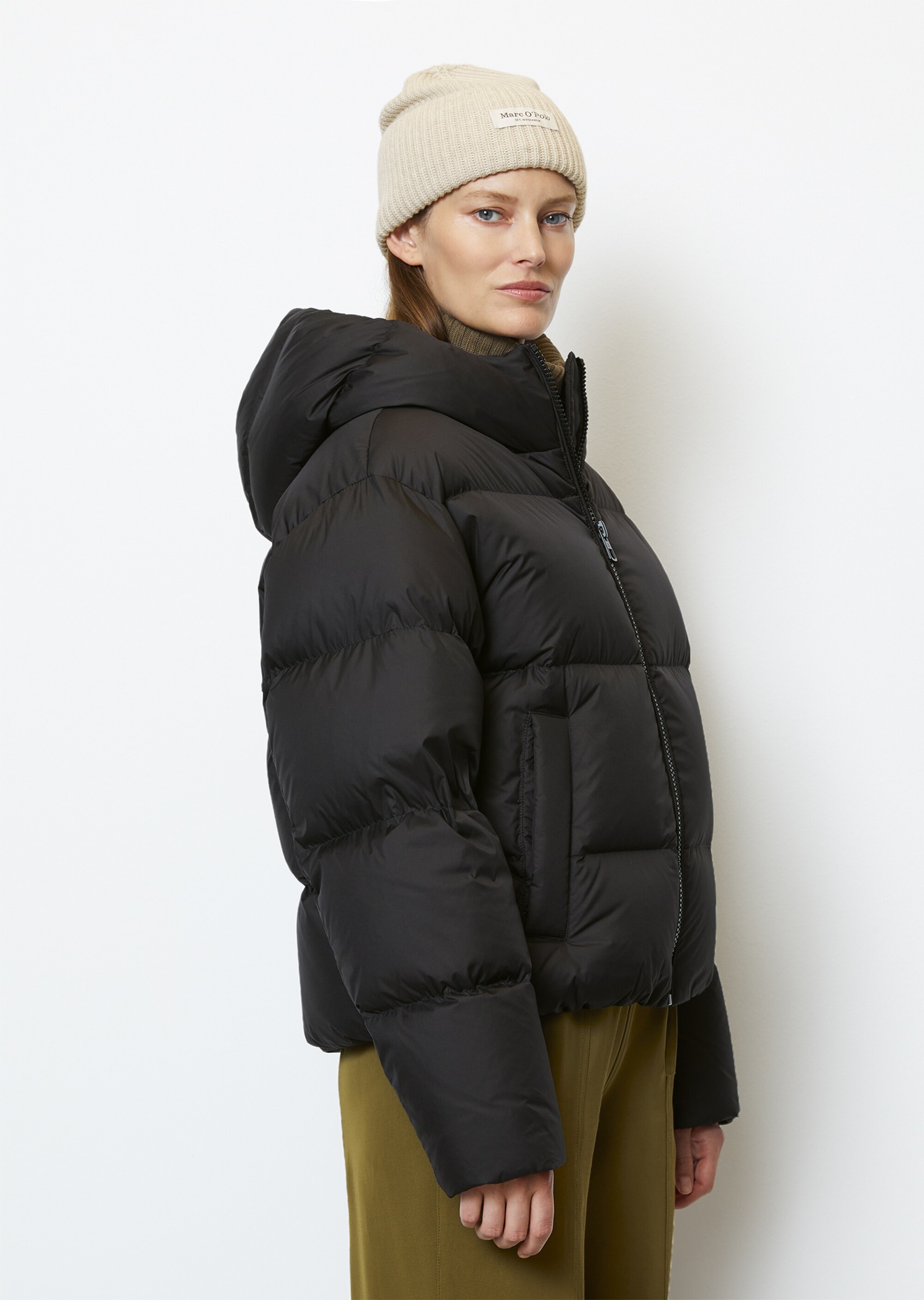 Puffer-Daunenjacke regularin verkürztem V-Shape
