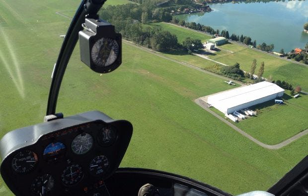 Helikopter selber fliegen in Feldkirchen bei Graz als Geschenkidee