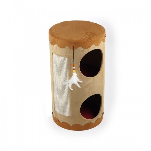 Tudo para as patas de Hanie: arranhador e casinha para gatos dos sonhos.